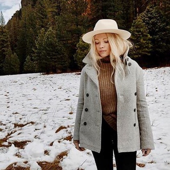 taylor stitch peacoat